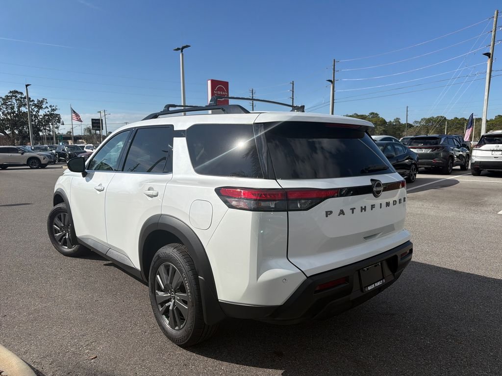 New 2026 Nissan Pathfinder SV 4D Sport Utility