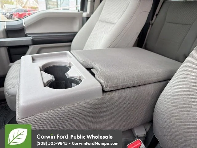 Used 2016 Gray Ford XLT image 21