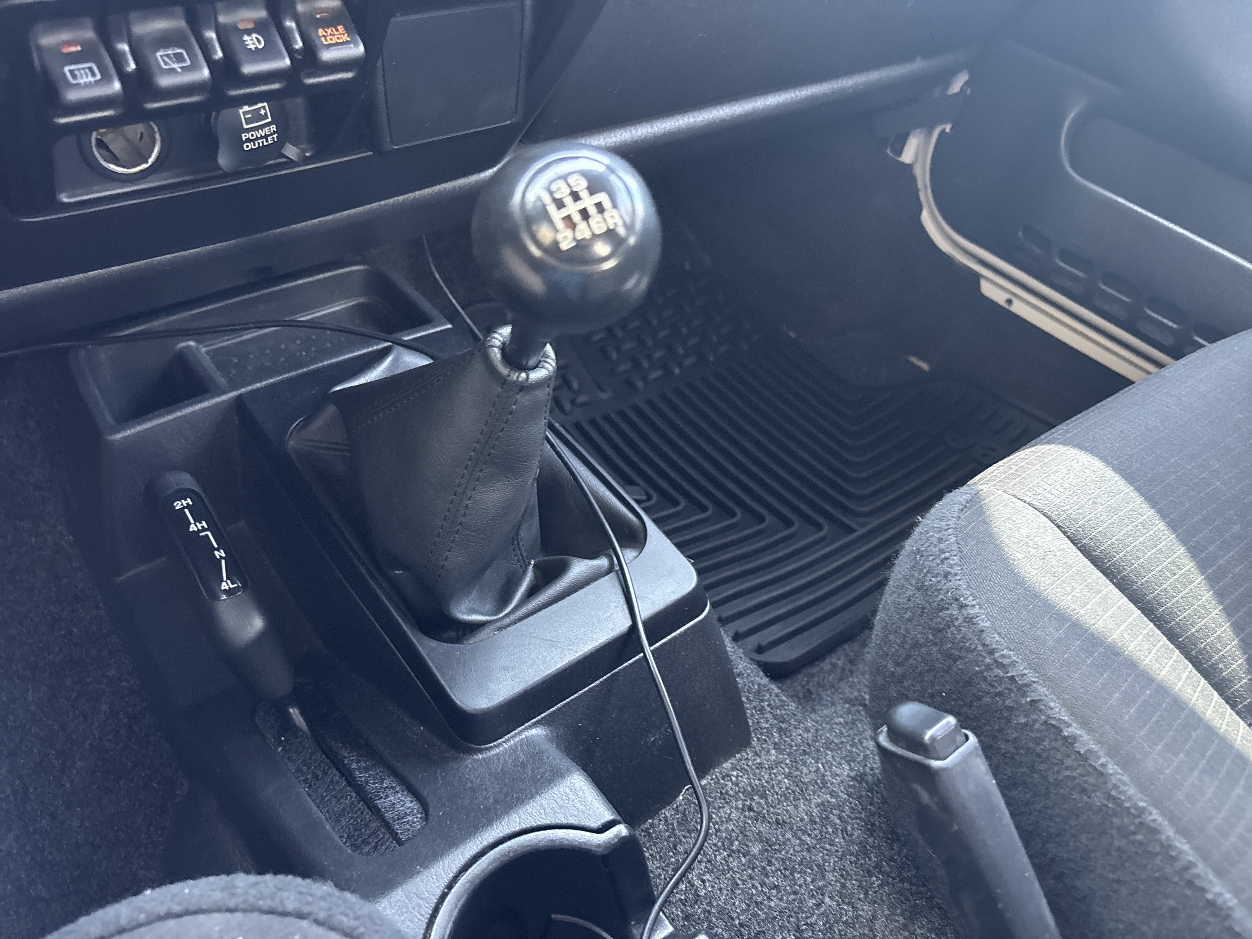 Used 2006 White Jeep Rubicon image 26