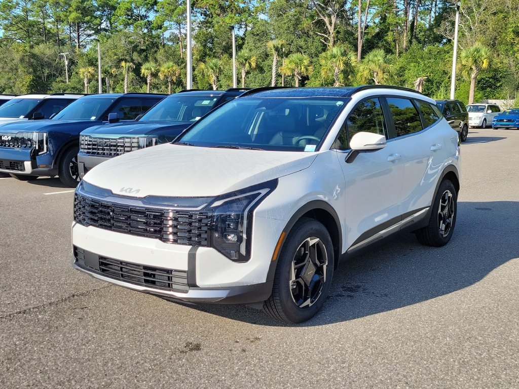 New 2027 Snow White Pearl Kia EX image 3