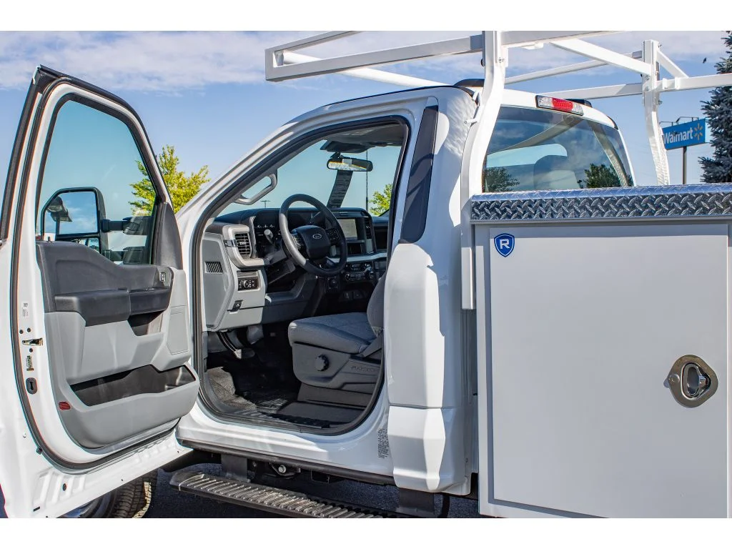 New 2026 OXFORD WHITE Ford XL image 15