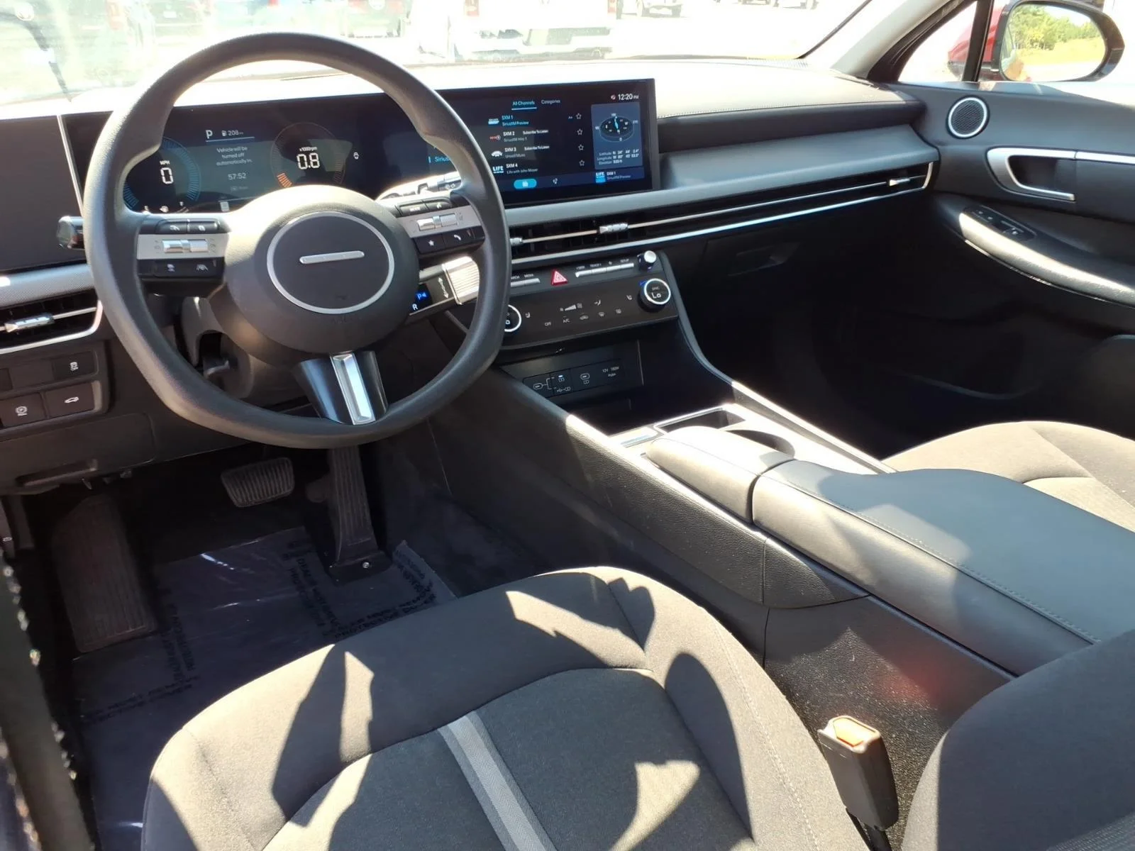 Used 2025 Ultimate red Hyundai SEL image 20