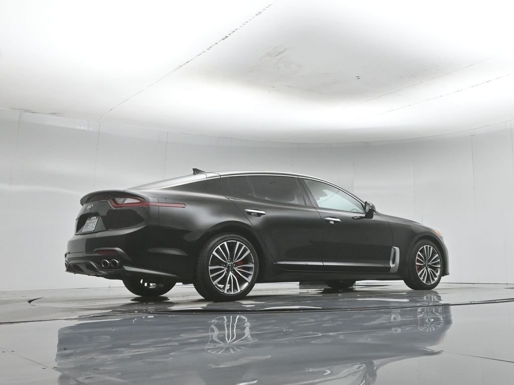 Used 2019 Black Kia Premium image 51