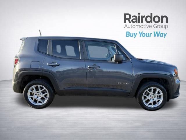 Used 2023 Graphite Gray Jeep Latitude image 8