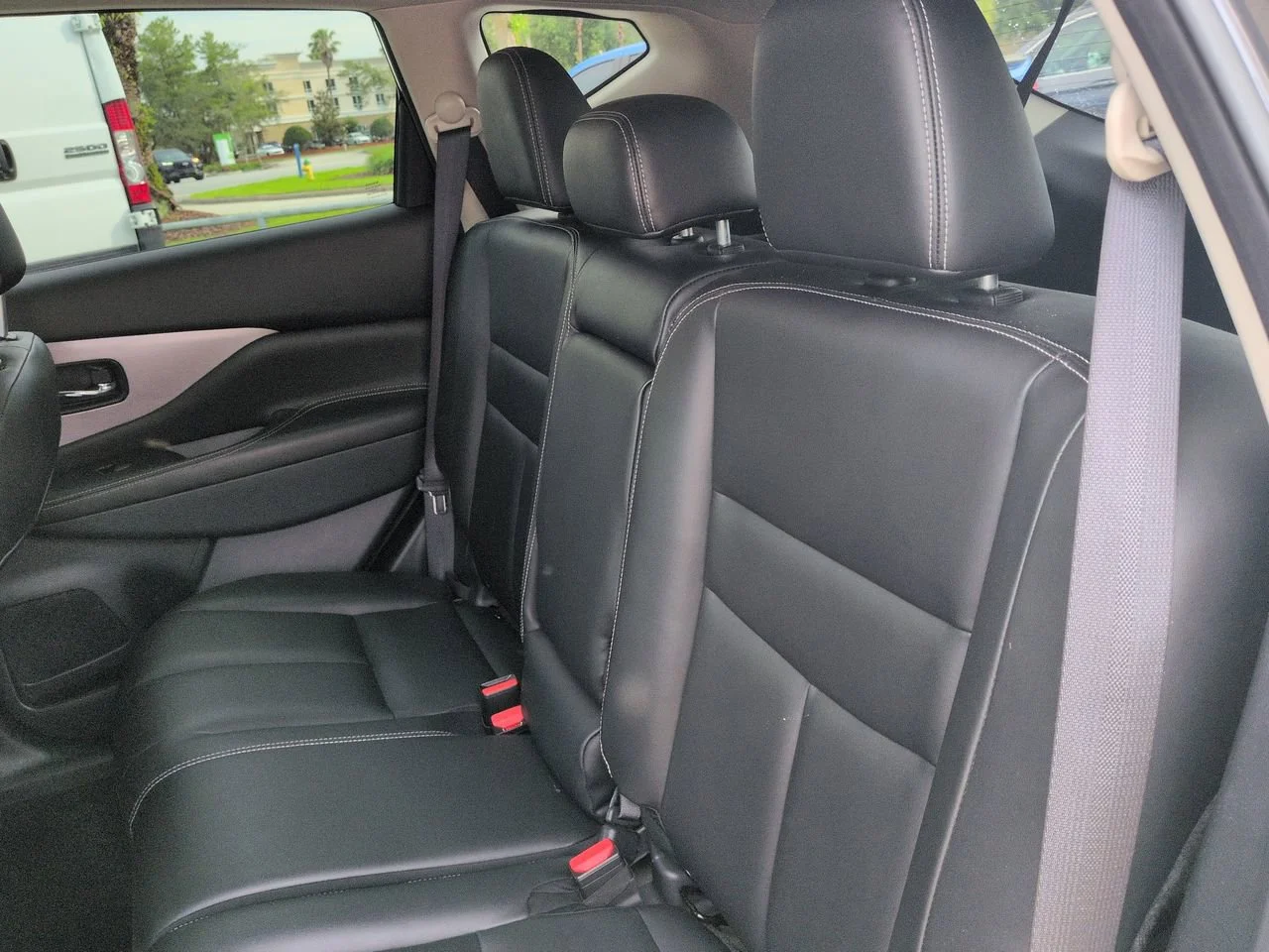 Used 2022 Gun Metallic Nissan SV image 13