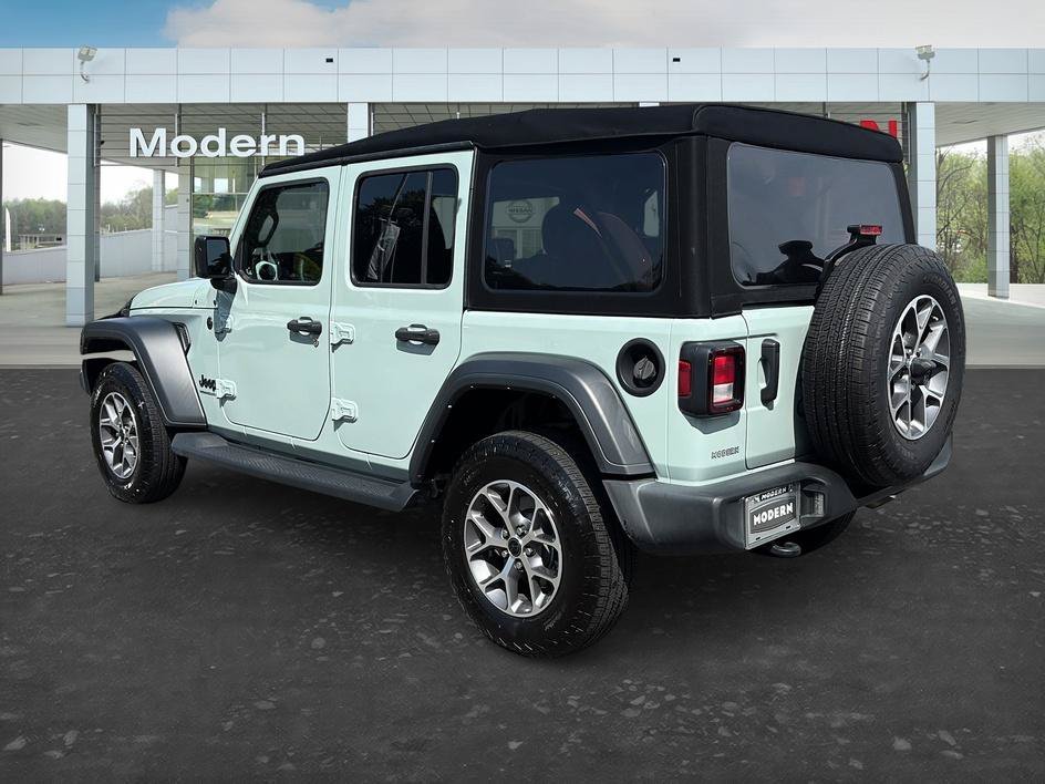Used 2024 Earl Clearcoat Jeep Sport S image 3