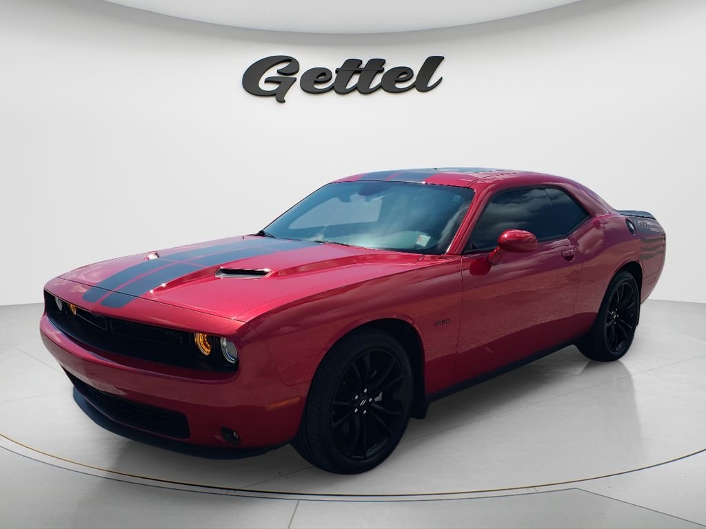 Used 2018 Red Dodge R/T image 1
