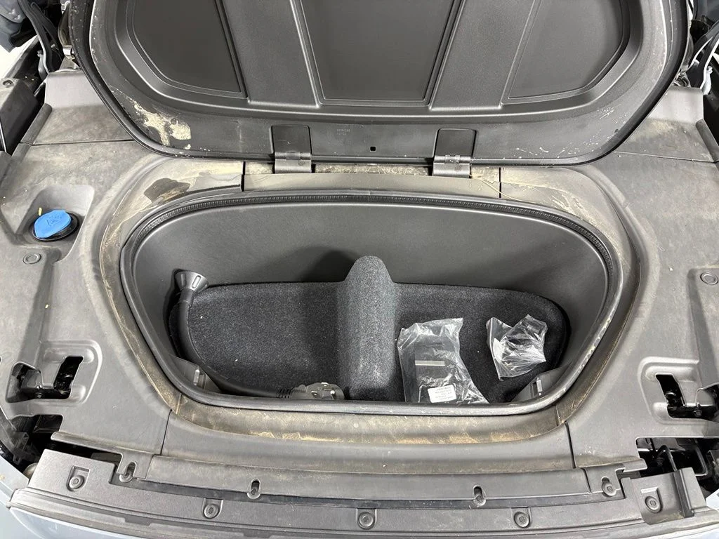 Used 2023 Gray Metallic Volvo Core image 42