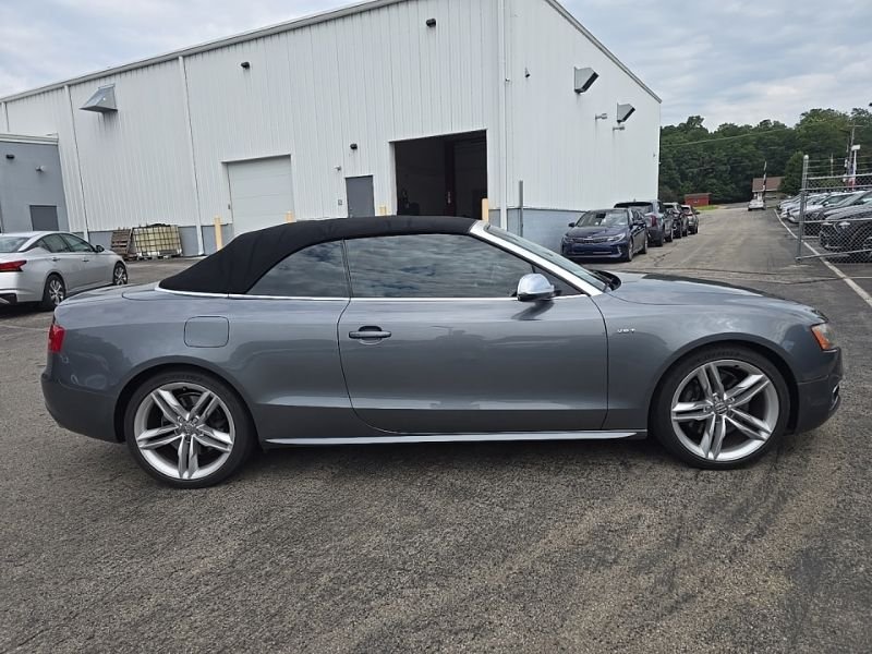 Used 2012 Gray Audi 3.0 Cabriolet Premium Plus image 9