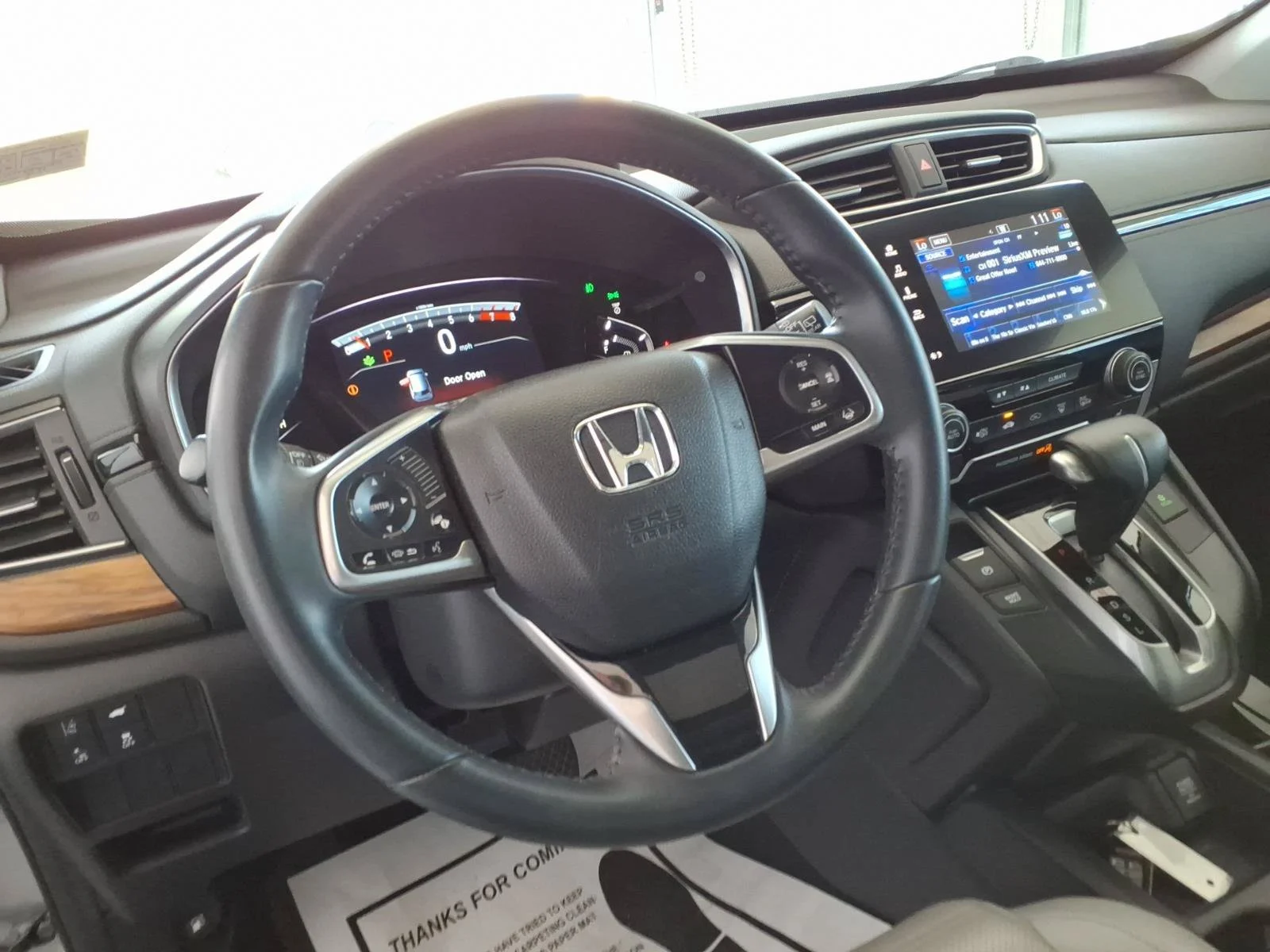 Certified Used 2017 Lunar Silver Metallic Honda EX-L image 11