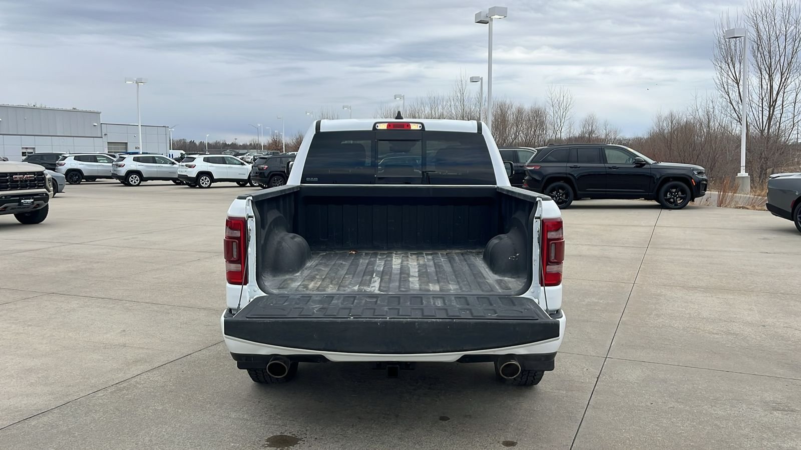 Used 2021 White Ram Limited image 11