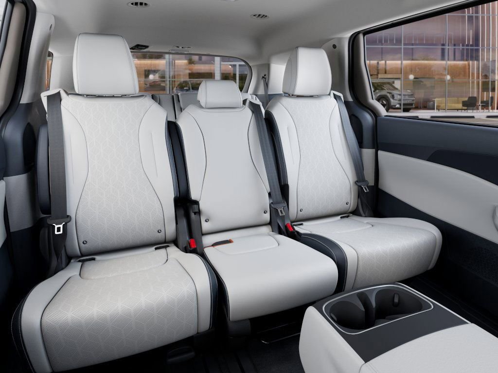 2026 Kia Carnival EX - Photo 12