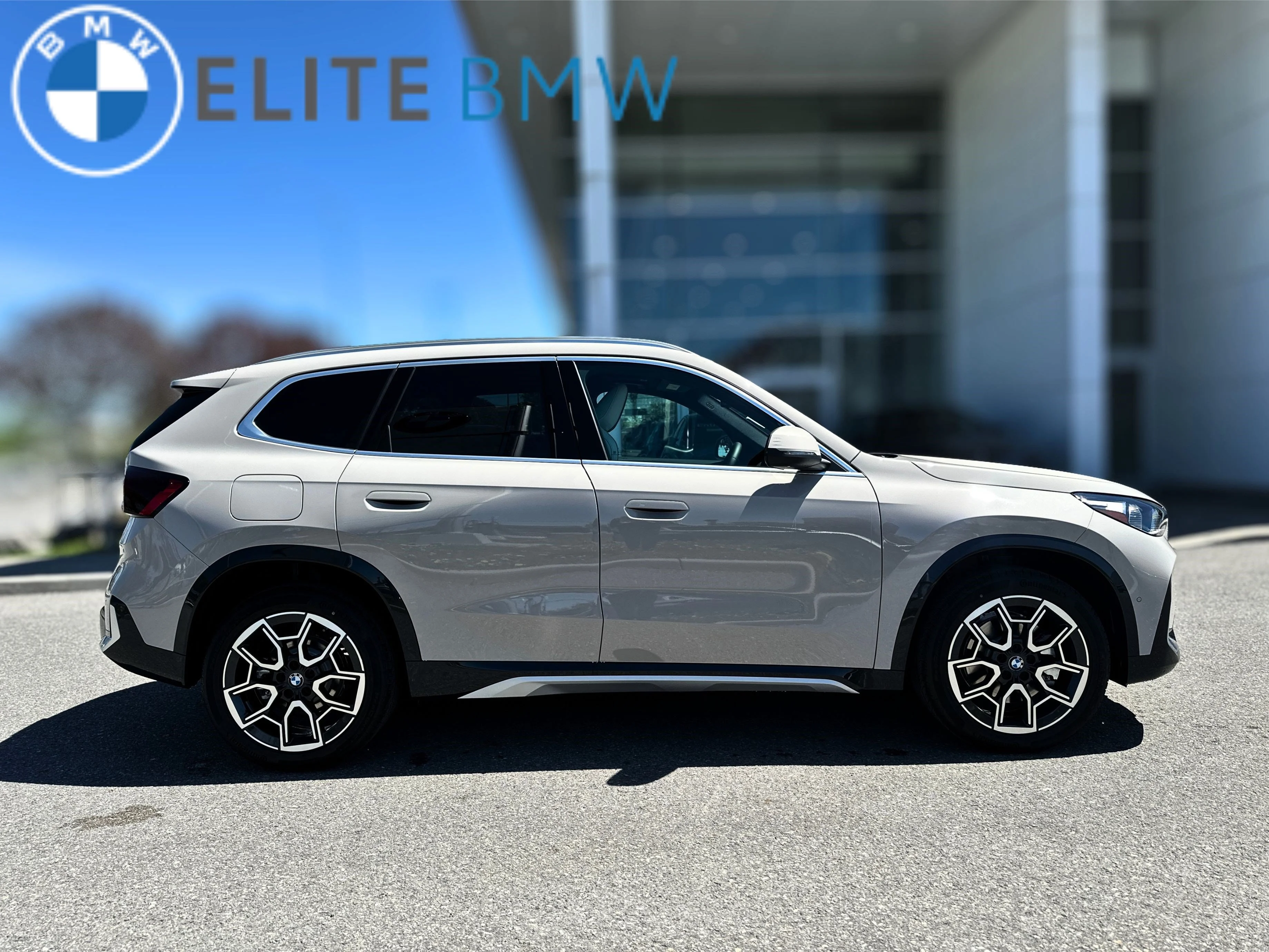 Used 2026 Dune Grey Metallic BMW xDrive28i image 44