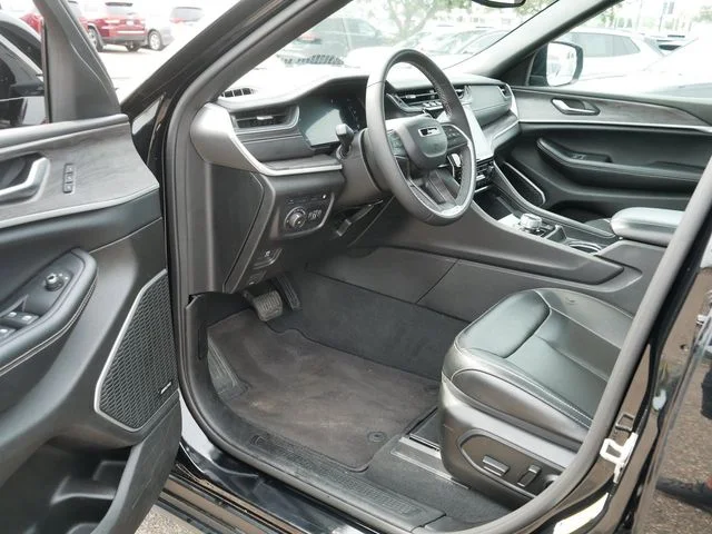 Used 2024 Black Jeep 4xe image 12