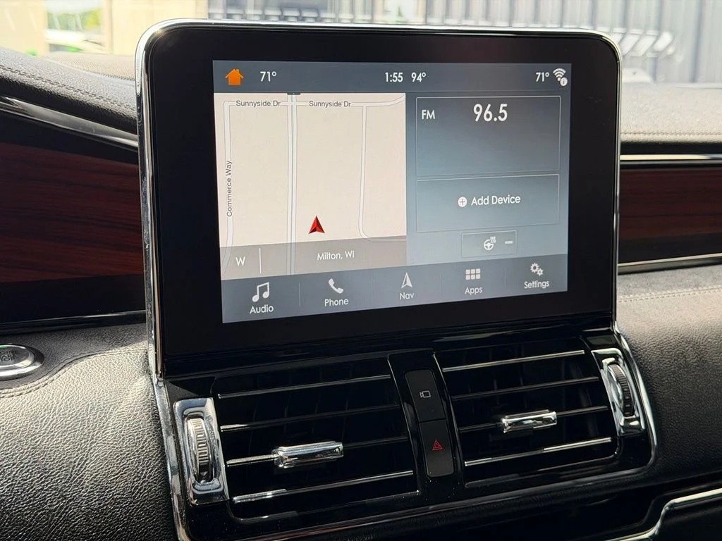 Used 2019 Black Lincoln Reserve image 13