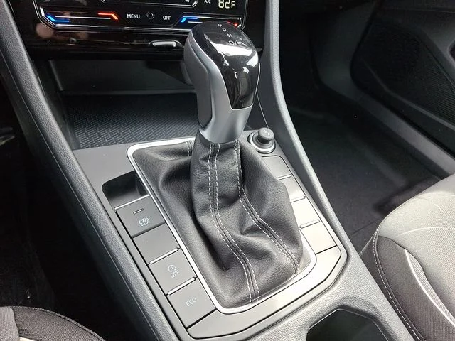 New 2026 Gray Volkswagen 1.5T Sport image 10