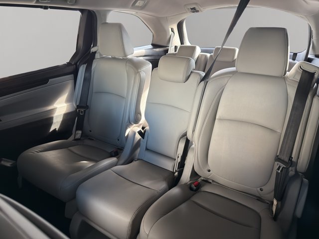 Used 2018 Gray Honda EX-L image 14