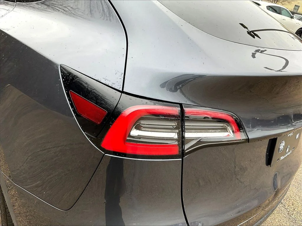 Used 2021 Green Tesla Long Range image 22