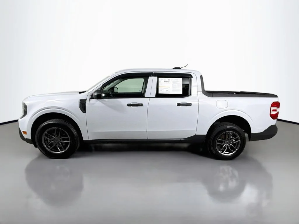 Certified Used 2025 Space White Metallic Ford XL image 8