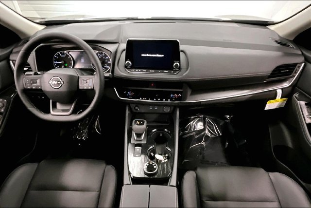 New 2026 Gun Metallic Nissan Dark Armor image 6