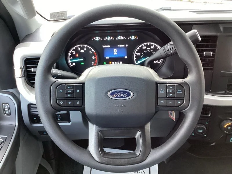 2026 Ford F-350 Super Duty XL - Photo 34