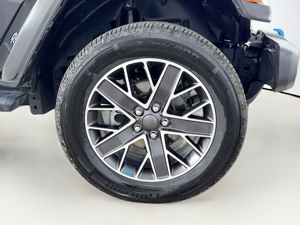 Used 2023 Black Jeep Sahara 4xe image 31