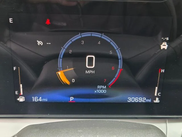 Used 2025 Gray Chevrolet LT image 29