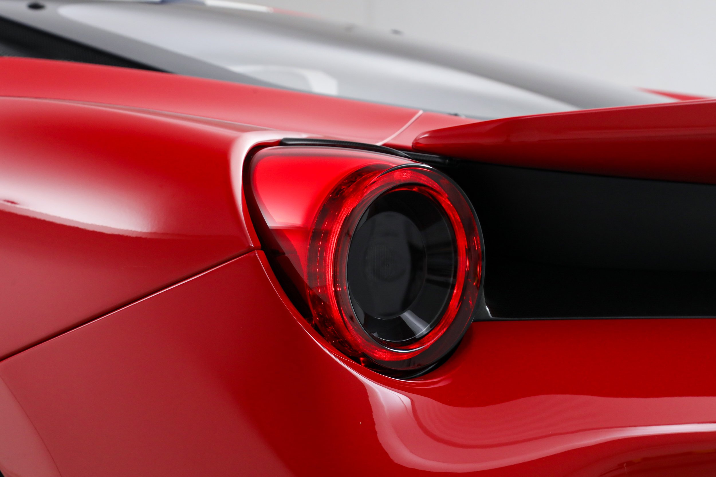 Certified Used 2020 Red Ferrari  image 42