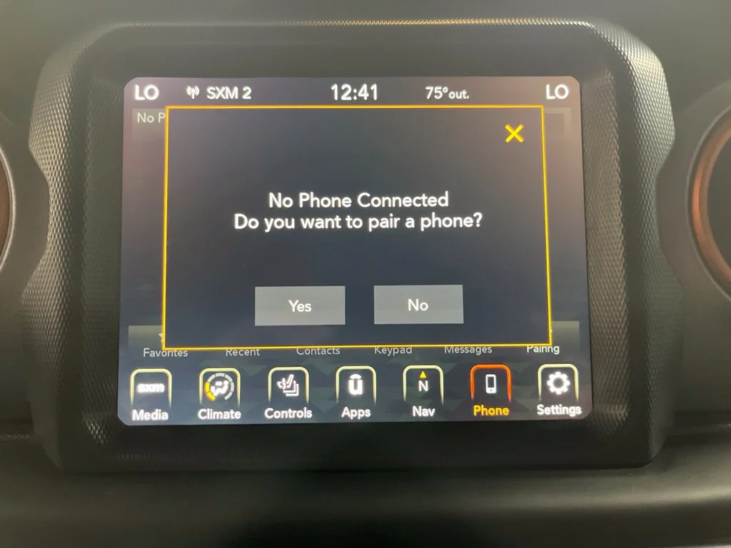 Used 2021 Crystal Metallic Jeep Mojave image 19