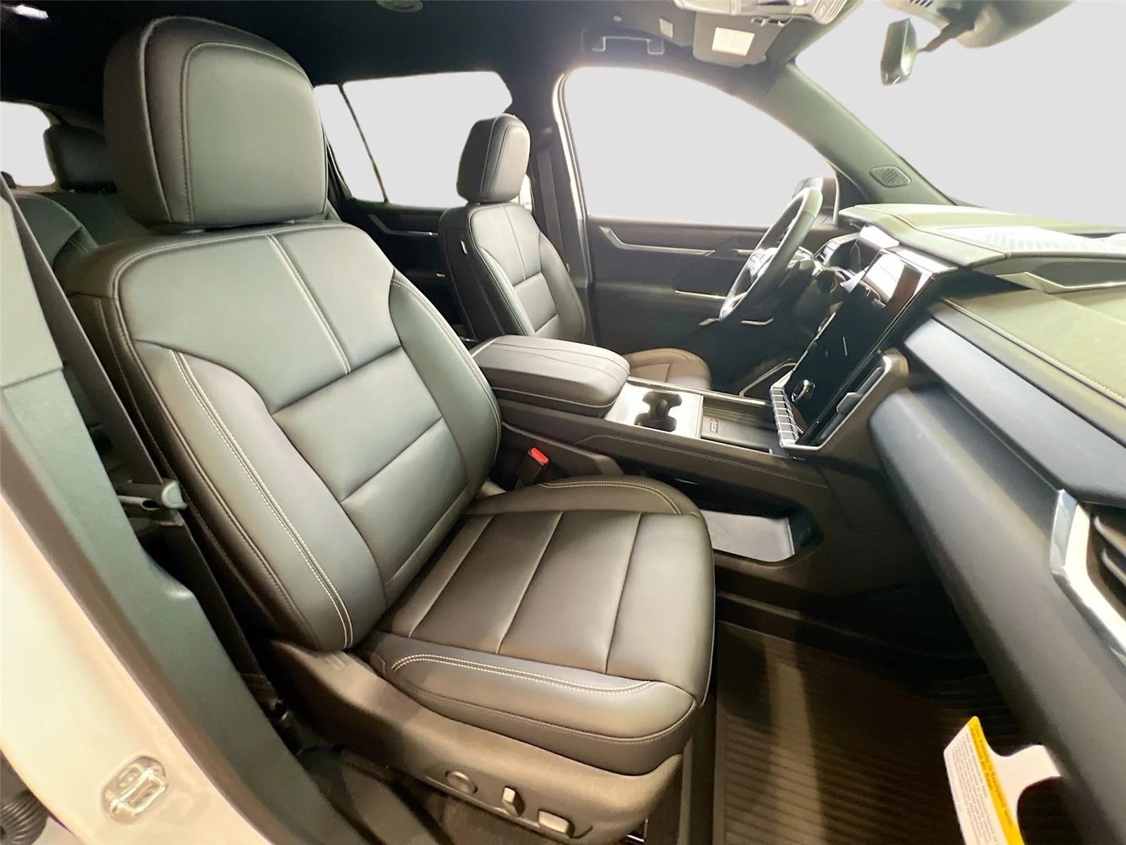 2026 GMC Acadia Elevation - Photo 28