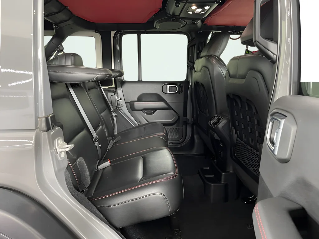 Used 2021 Gray Jeep Unlimited Rubicon image 20