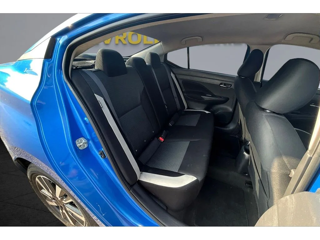 Used 2021 Blue Nissan SV image 19