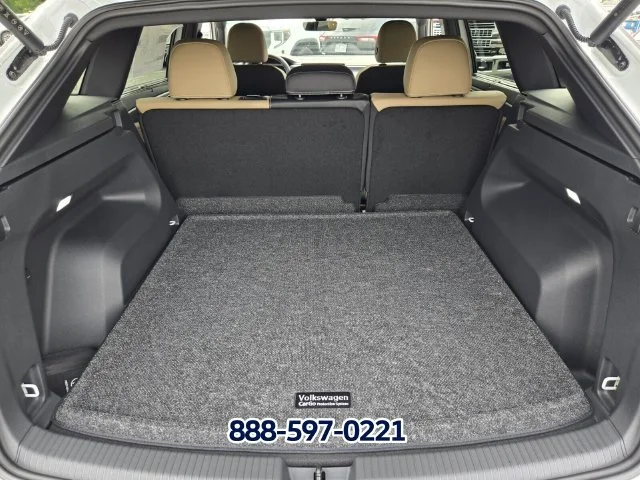 New 2026 WHITE Volkswagen 2.0T SE W/TECHNOLOGY image 12