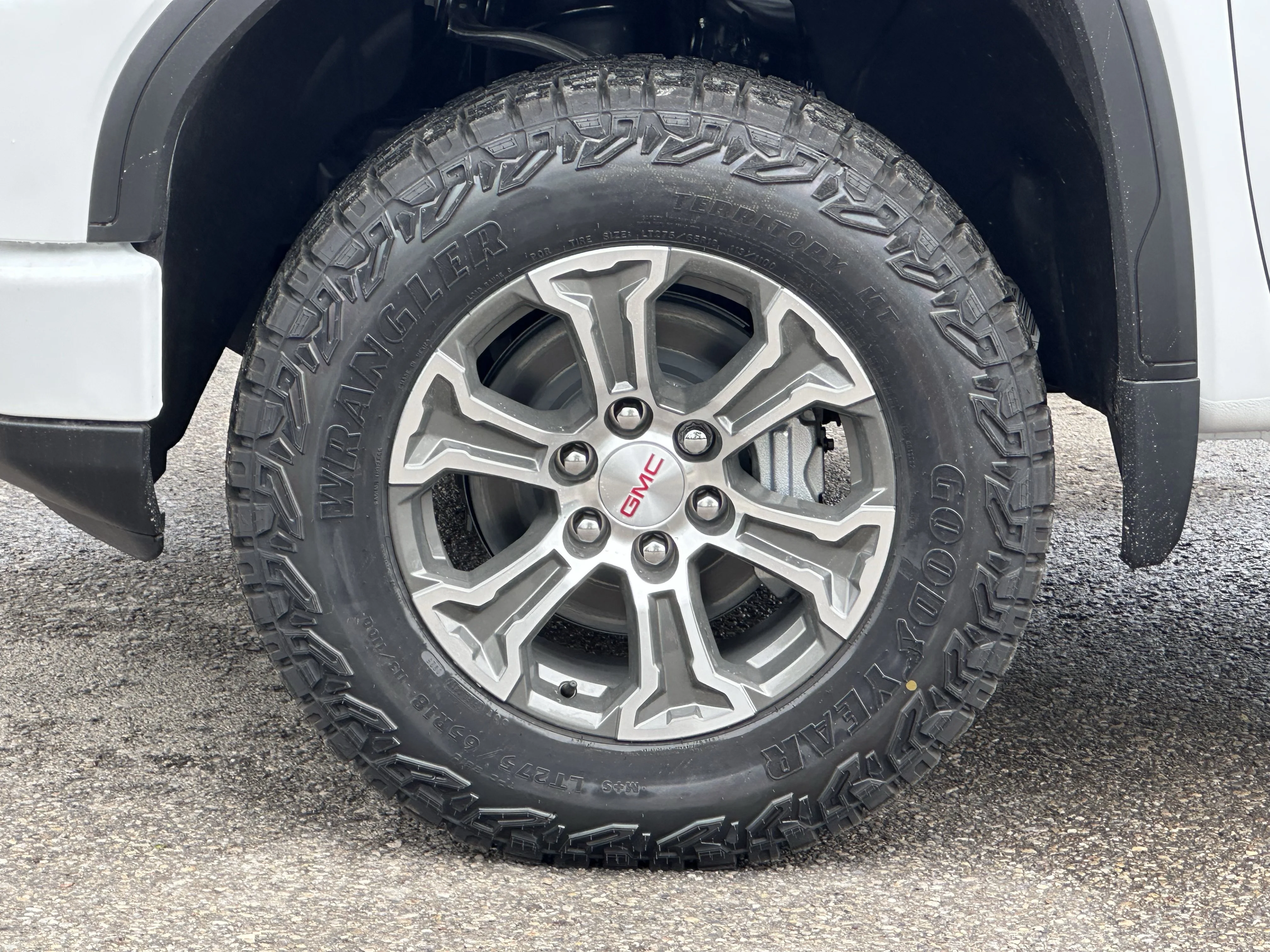 New 2026 Summit White GMC Pro image 6