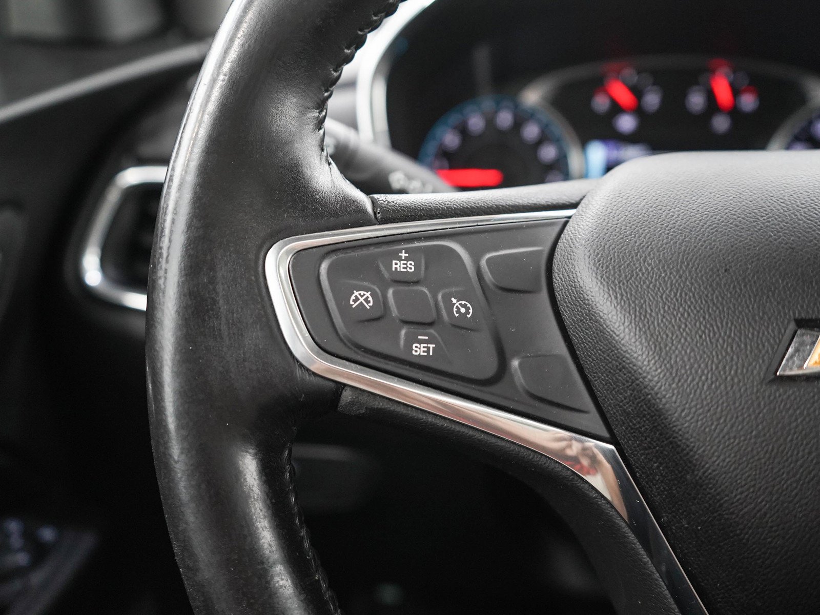 Used 2018 Cajun Red Tintcoat Chevrolet AWD 4dr LT w/2LT image 27