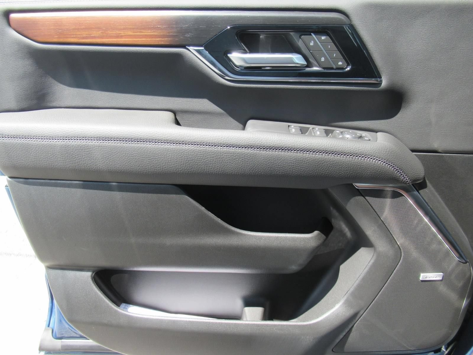2026 GMC Yukon Denali - Photo 21