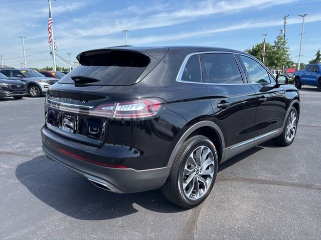 Used 2022 Infinite Black Clearcoat Metallic Lincoln Reserve image 8