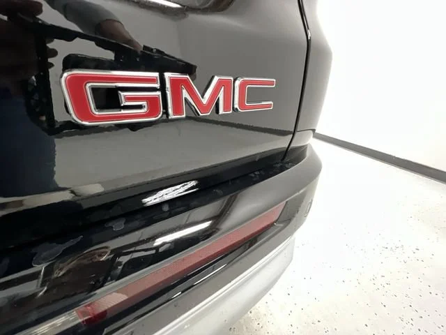 2027 GMC Acadia Denali - Photo 34