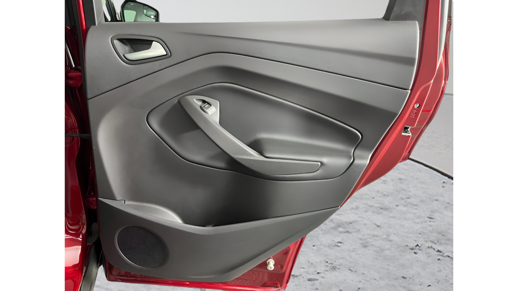 Used 2018 Ruby Red Metallic Ford SEL image 13