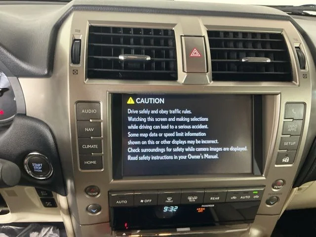 Used 2020  Lexus 460 image 17