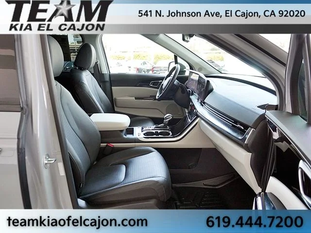 Certified Used 2024 White Kia SX Prestige image 11