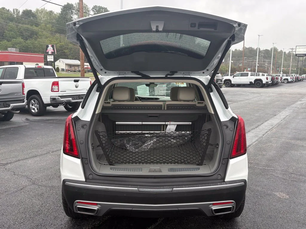 Used 2023 CRYSTAL WHITE TRICOAT Cadillac AWD Premium Luxury image 7