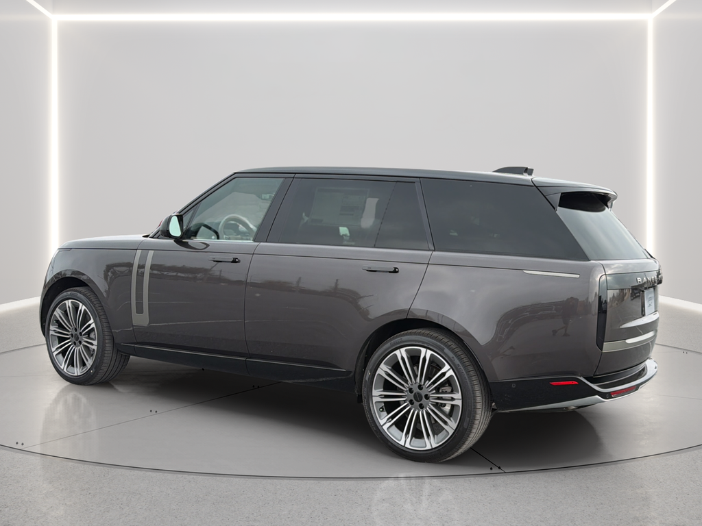 New 2026 Charente Grey Land Rover SE image 14