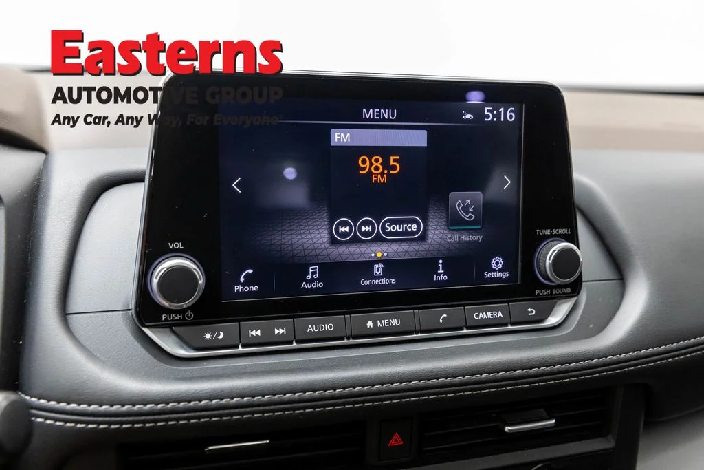 Used 2023 Blue Nissan SV image 19