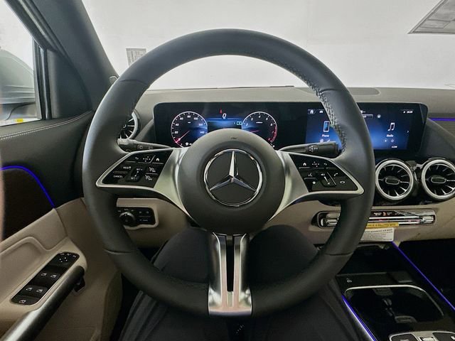 New 2026 Cirrus Silver Metallic Mercedes-Benz GLA 250 image 41