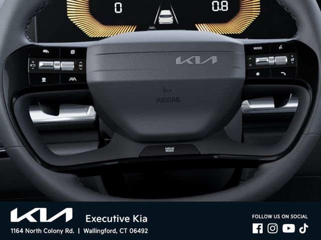 New 2027 Ivory Silver Kia EX image 22