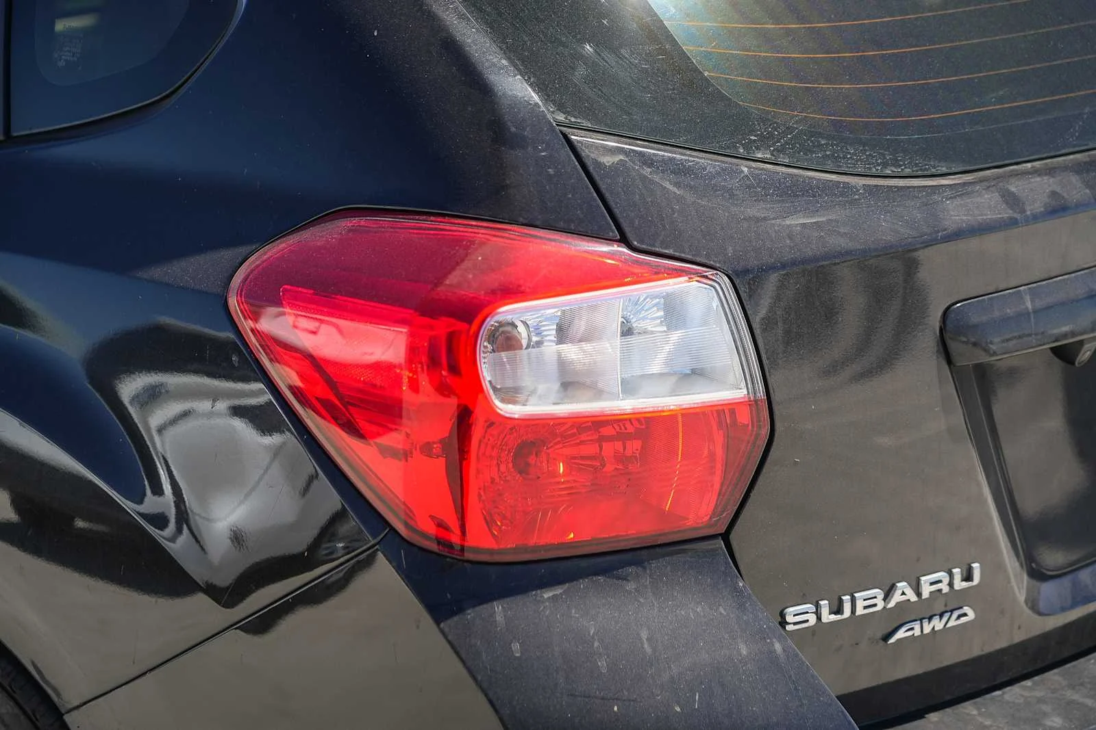 Used 2013 Crystal Black Silica Subaru 2.0i image 9