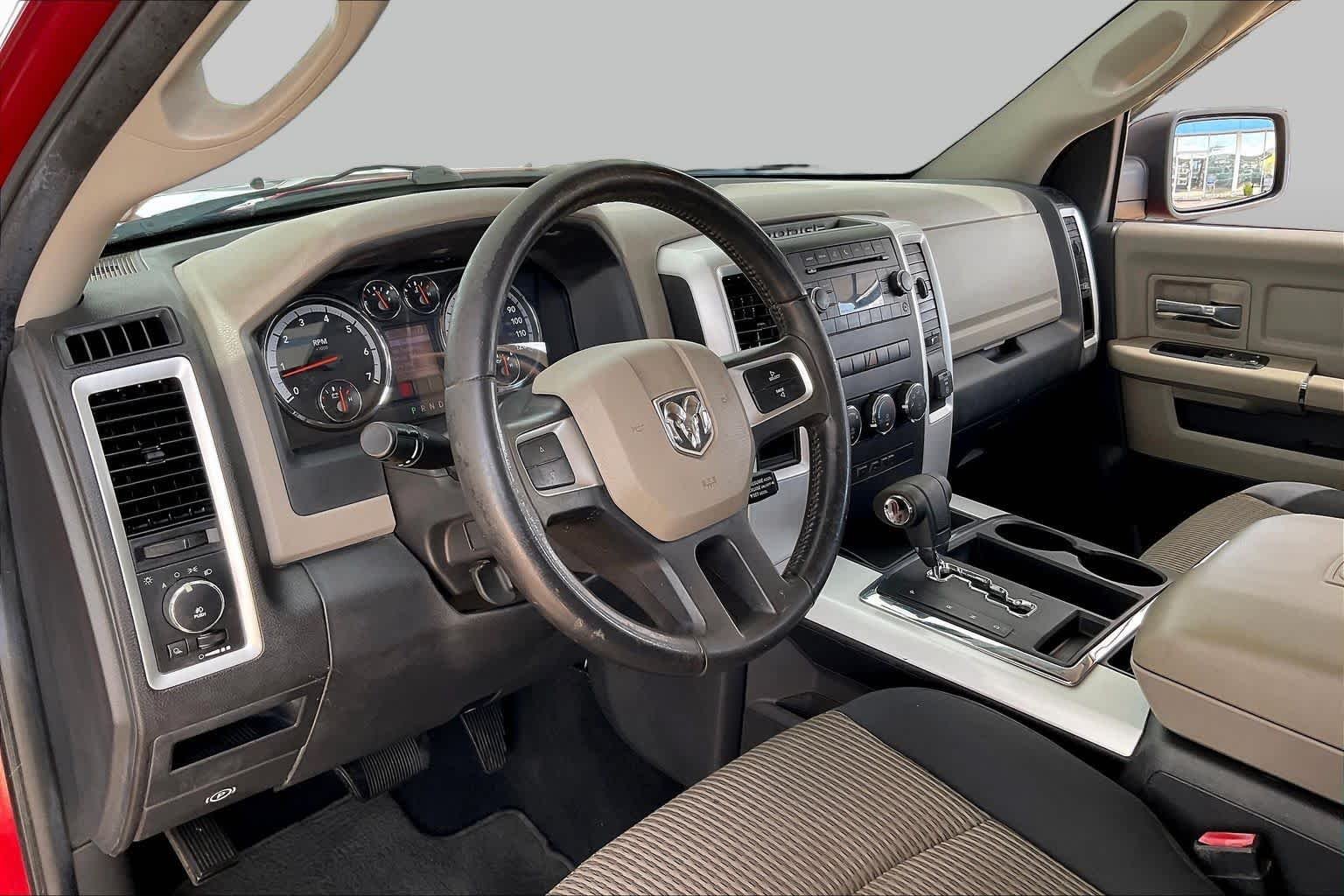 Used 2010 Inferno Red Crystal Pearl Dodge SLT image 16