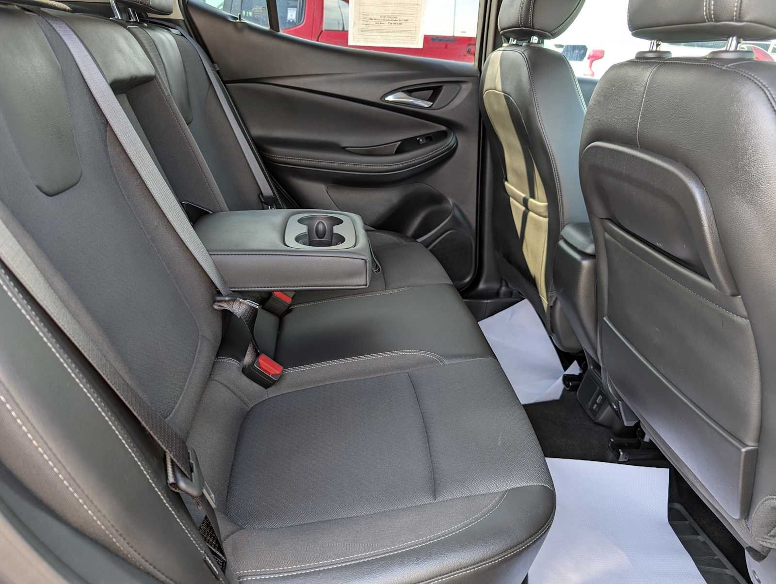 Used 2023 Cinnabar Metallic Buick Select image 39