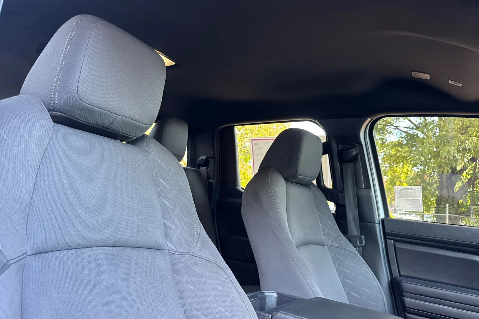 2024 Toyota Tacoma SR5 - Photo 22